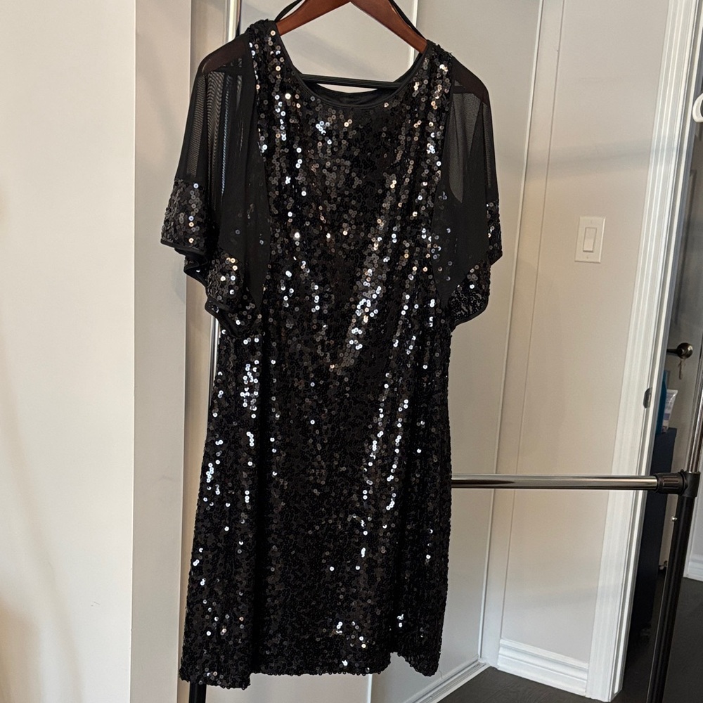 Elegant Black Sequin Dress